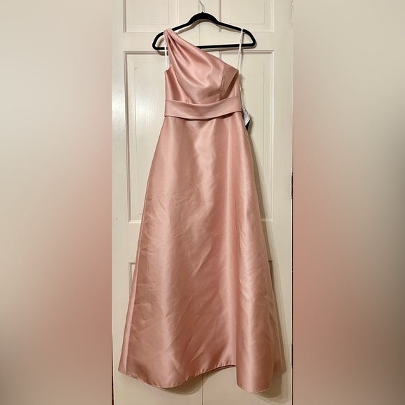 Alfred Sung Draped One-Shoulder Satin Maxi‎ Dress Pockets Toasted Sugar 4 AS IS - Picture 3 of 16